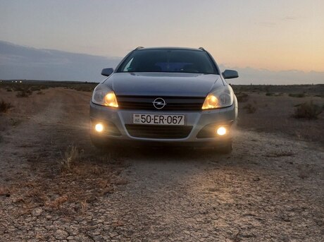 Opel Astra 2005