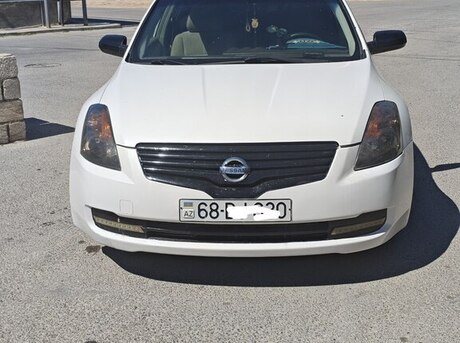 Nissan Altima 2008
