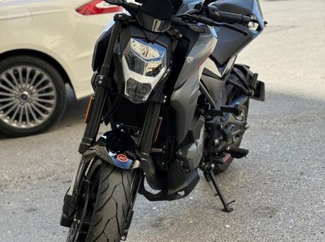 CFMOTO 250 NK 2024