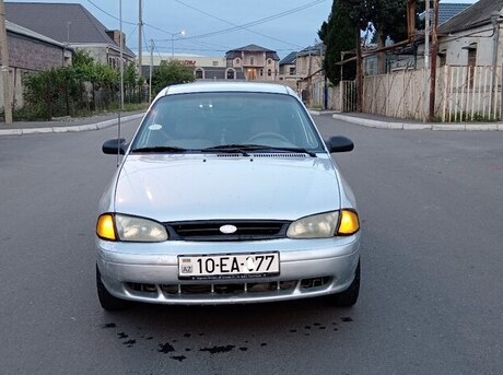 Kia Avella 1997