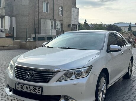 Toyota Camry 2012