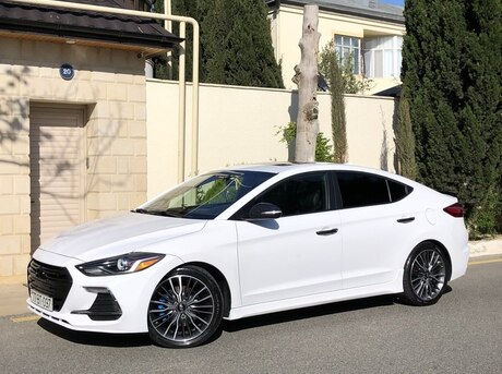 Hyundai Elantra 2018