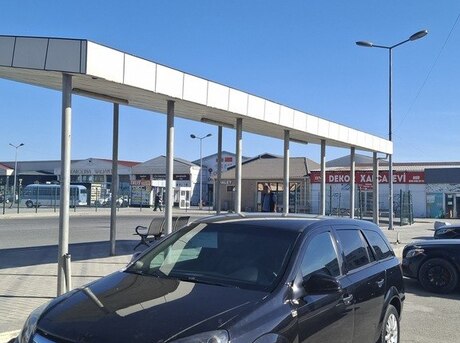 Opel Astra 2010