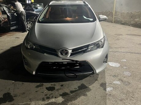Toyota Auris 2013