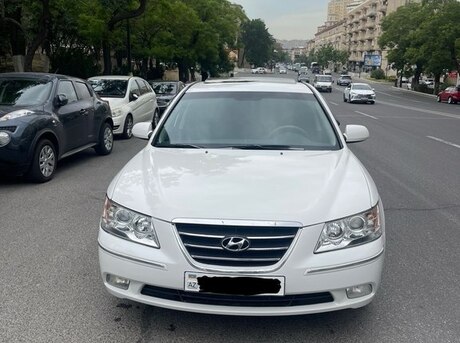 Hyundai Sonata 2009