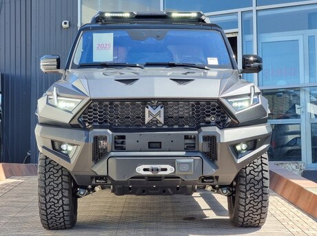 M-Hero 917