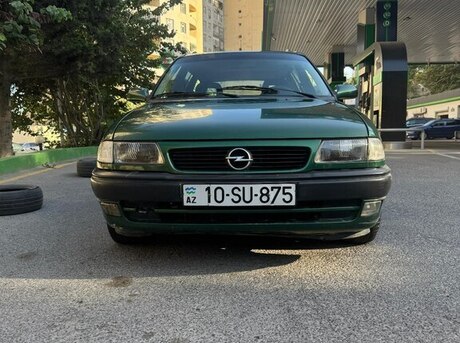Opel Astra 1996