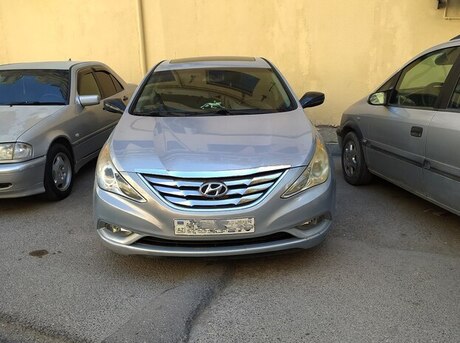 Hyundai Sonata