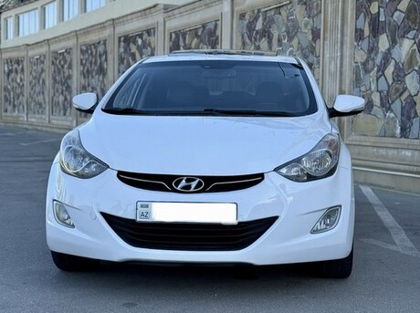 Hyundai Elantra 2013