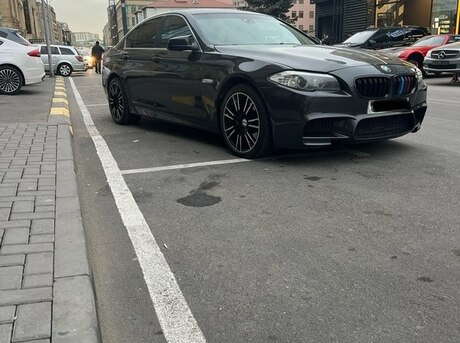 BMW 523 2010