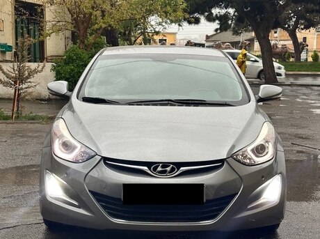 Hyundai Avante 2015