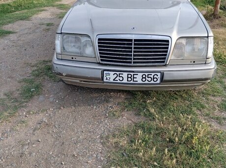 Mercedes E 220 1993