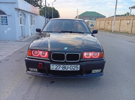 BMW 320 1994