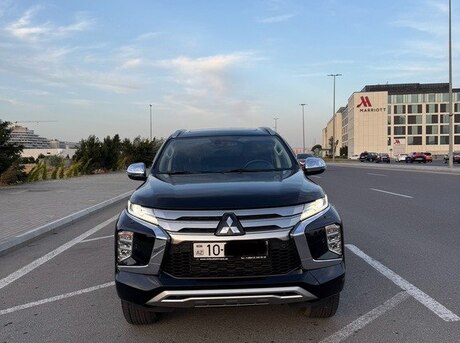 Mitsubishi Pajero Sport