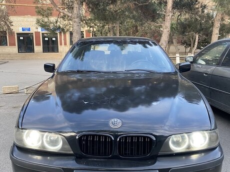BMW 523 1999