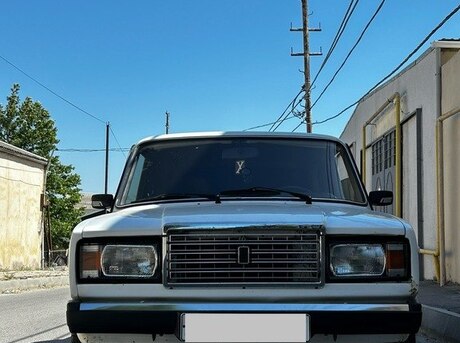LADA (VAZ) 2107 2004