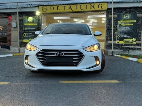Hyundai Avante 2016