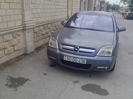 Opel Signum 2005