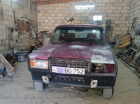LADA (VAZ) 2107 2003