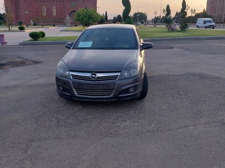 Opel Astra 2009