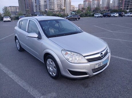 Opel Astra 2007
