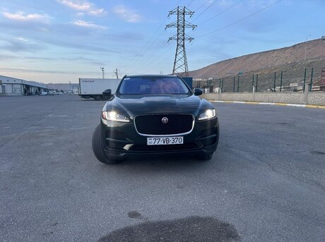 Jaguar F-Pace 2016