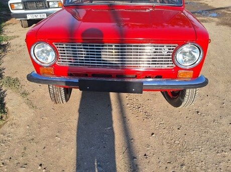 LADA (VAZ) 21011 1981