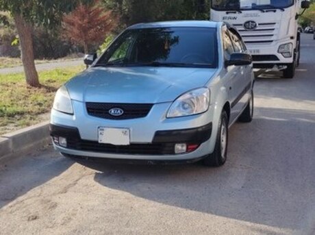 Kia Rio 2005