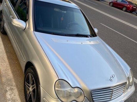 Mercedes C 240 2003