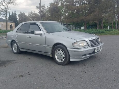 Mercedes C 200 1995