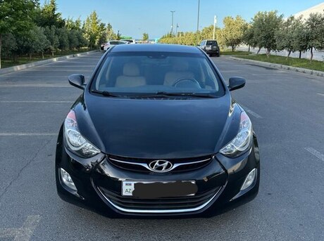 Hyundai Elantra 2013