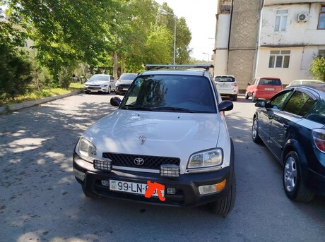 Toyota RAV4 1996