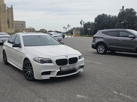 BMW 528 2015