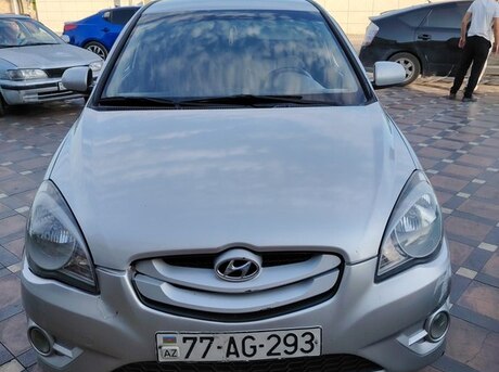 Hyundai Accent 2010