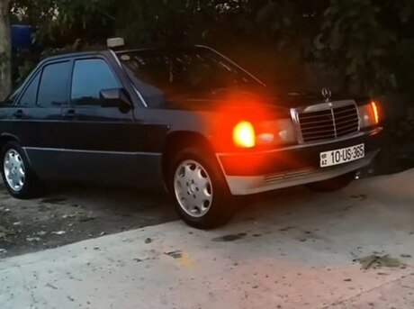 Mercedes 190 1992