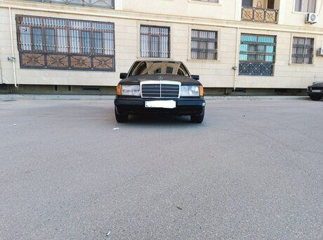 Mercedes 190 1993