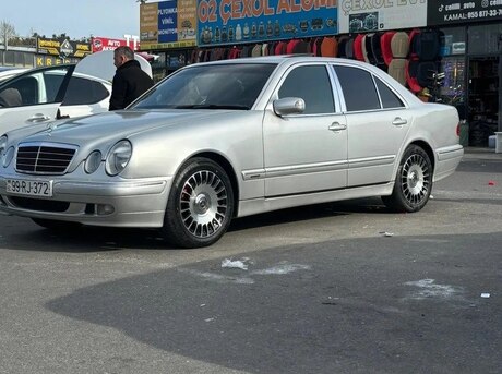 Mercedes E 200 2000
