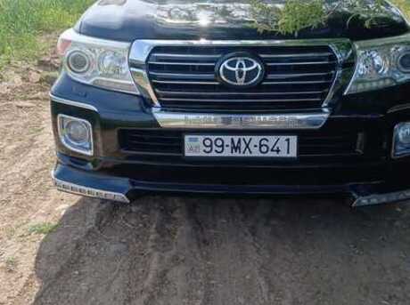 Toyota Land Cruiser 2012
