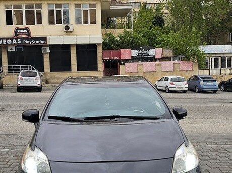 Toyota Prius 2012
