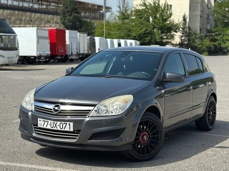 Opel Astra 2008