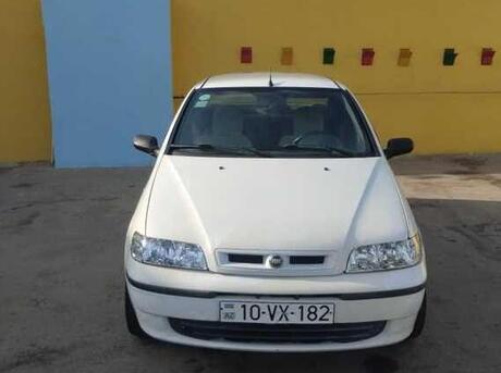 Fiat Albea 2004