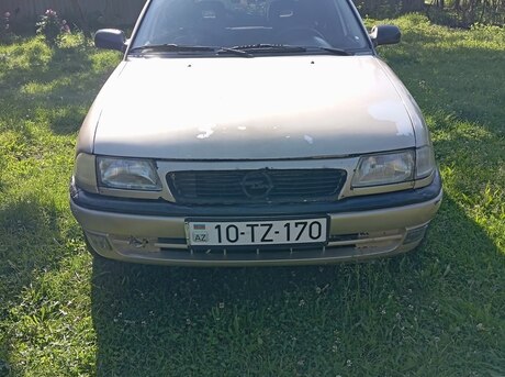 Opel Astra 1996