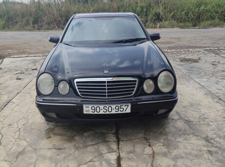 Mercedes E 280 2001