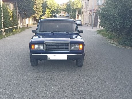 LADA (VAZ) 2107 2001