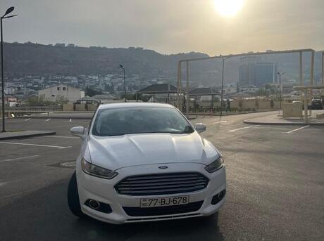 Ford Fusion 2015