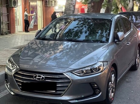 Hyundai Avante 2015