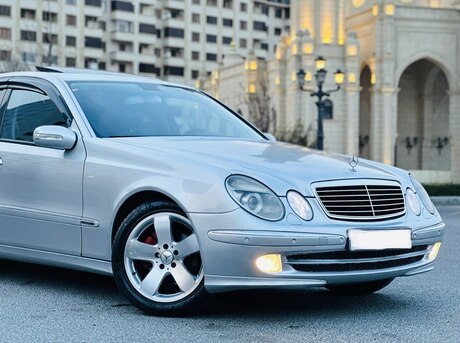 Mercedes E 270 2002