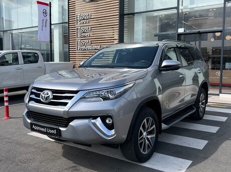 Toyota Fortuner