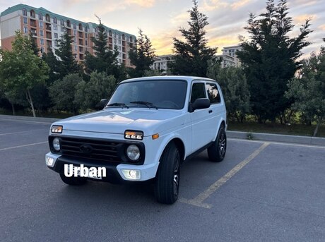 LADA (VAZ) Niva 2015