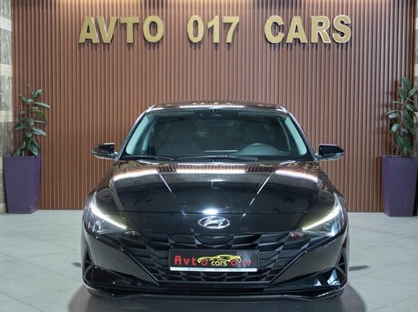 Hyundai Elantra 2022